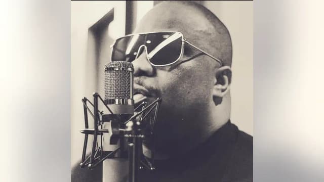 Chicago House Music Pioneer Ron Carroll Dies at 57