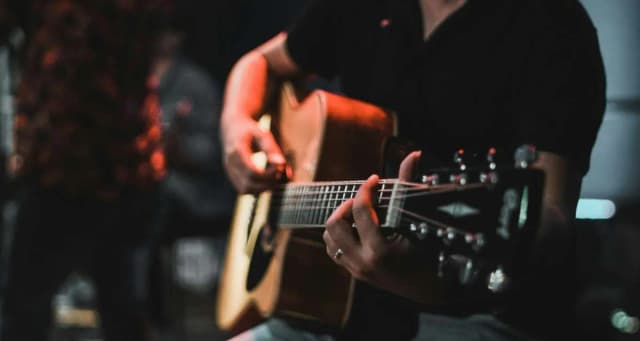 Suno and Udio Face New Copyright Suits from Indie Artists 