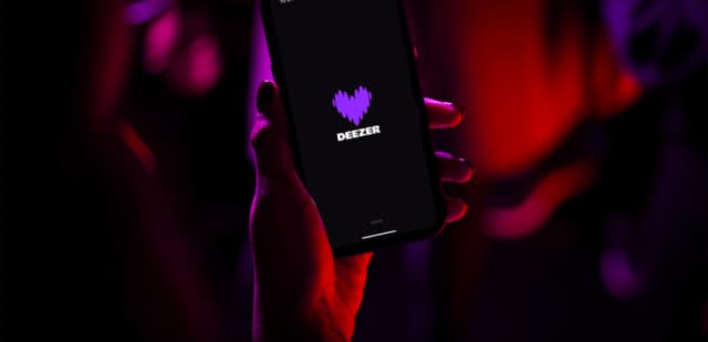 Deezer/Ipsos: 97% people can't distinguish fully AI-generated from human music.