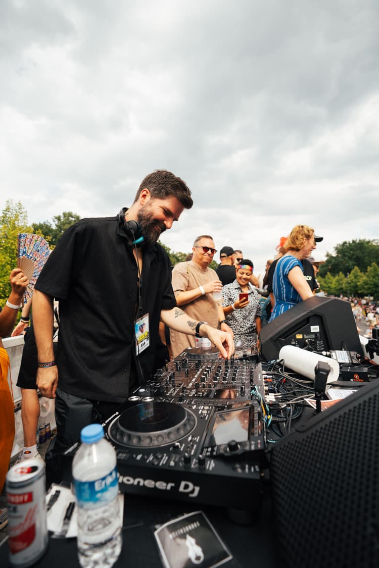 Beyond the Booth: Tomasz Guiddo on Techno, Rave Culture, and Cultural Preservation